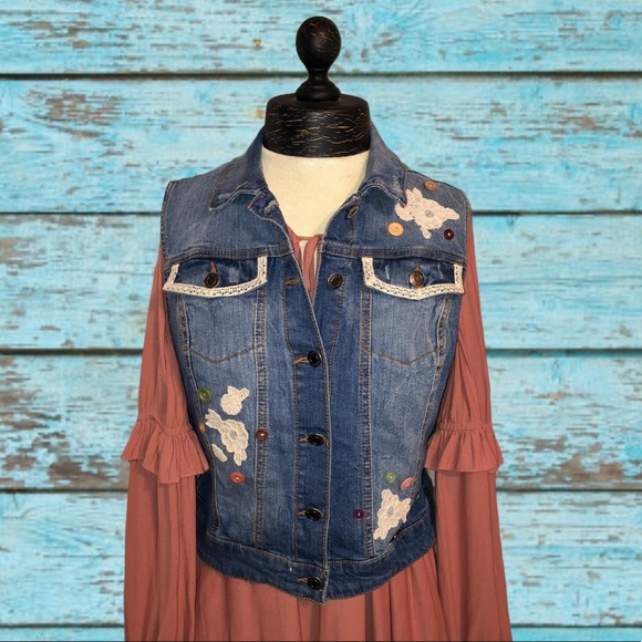 Upcycled Handmade Vintage Hippie Boho Denim Vest - Picture 2 of 15